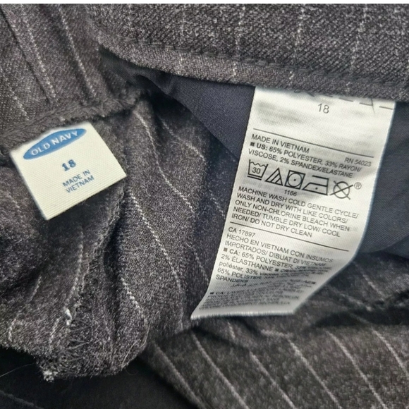 Old Navy Size 18 Gray Pinstripe Dress Slacks Pants Elastic Waist Pockets - Picture 5 of 6